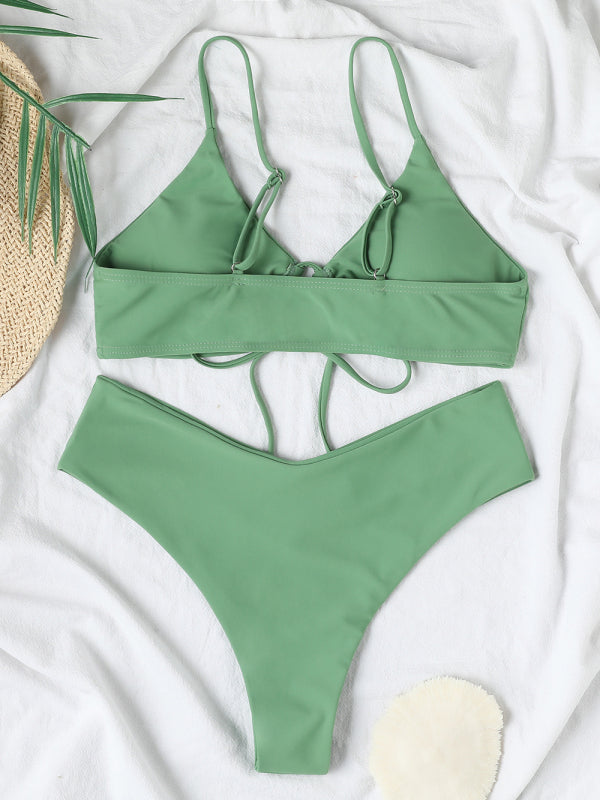 Solid Color Textured Underwire Bikini And Button Set