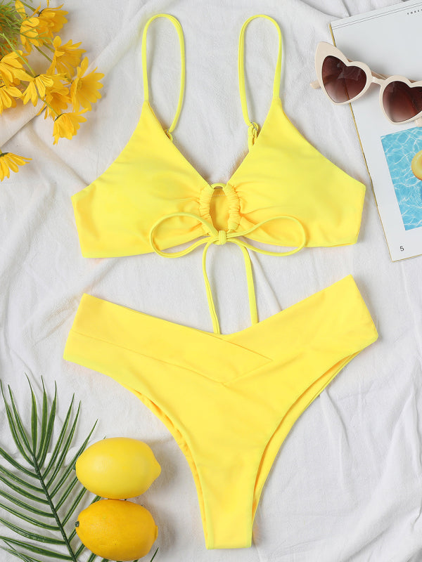 Solid Color Textured Underwire Bikini And Button Set